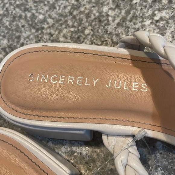 Sincerly Jules Women's White Braided Sandals - Picture 5 of 6